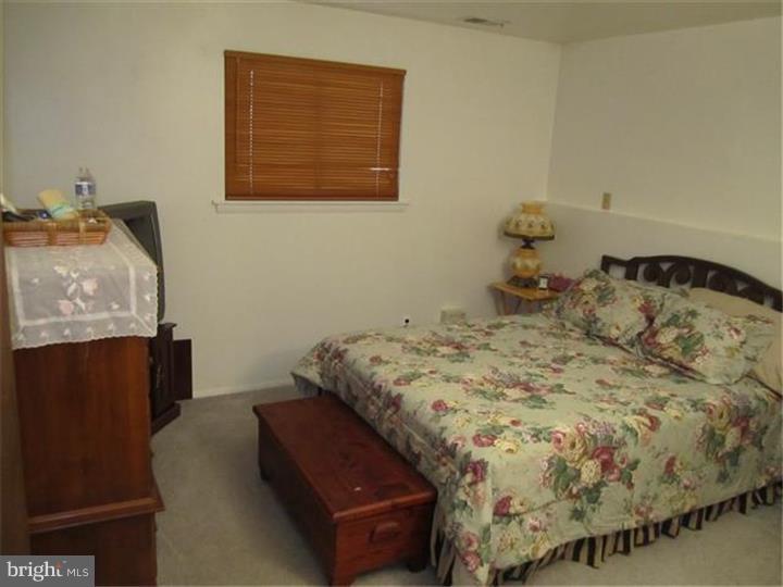 121 Tall Pines Road Newark, DE 19713 - Photo 15 of 25 Bedroom 2