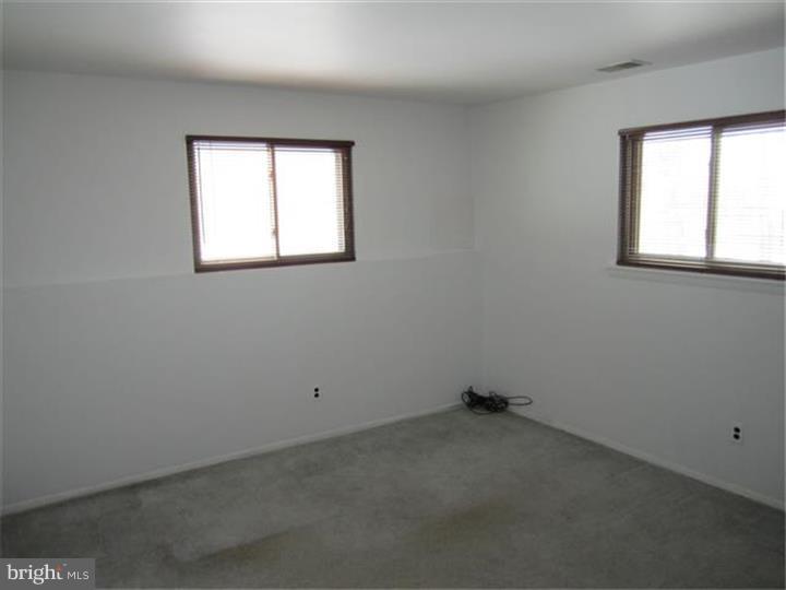 121 Tall Pines Road Newark, DE 19713 - Photo 17 of 25 Bedroom 3
