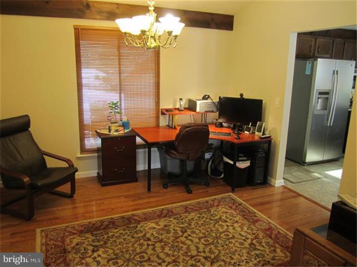 121 Tall Pines Road Newark, DE 19713 - Photo 8 of 25 Dining Room
