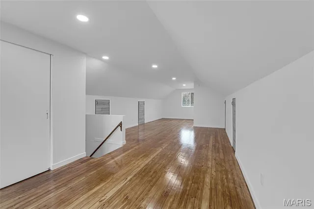 $274,900 | 4600 Nelson Drive, Northwoods, MO 63121