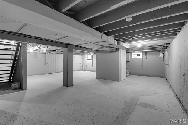 $274,900 | 4600 Nelson Drive, Northwoods, MO 63121