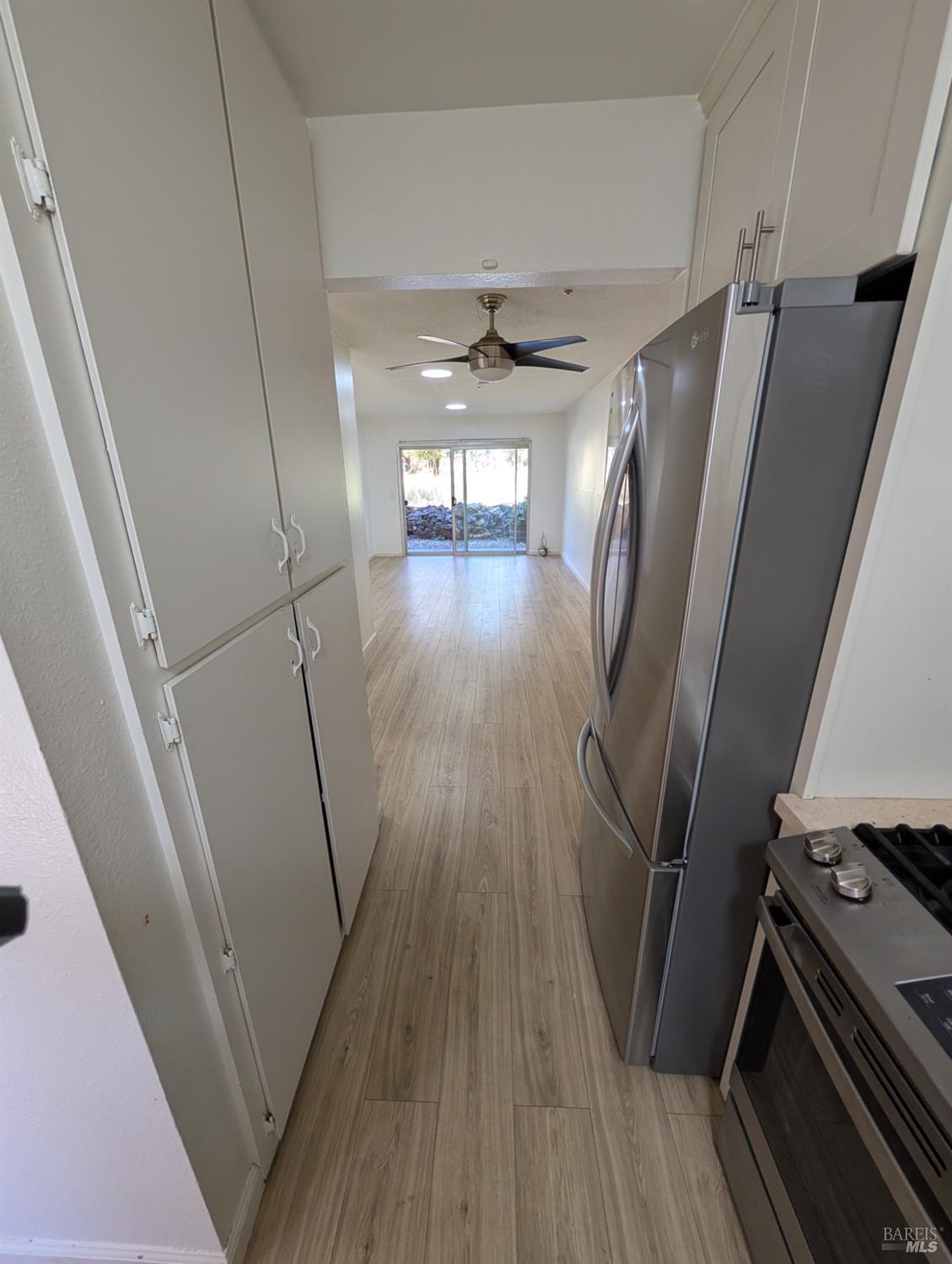 6015 Montecito Boulevard Santa Rosa, CA 95409 - Photo 6 of 15