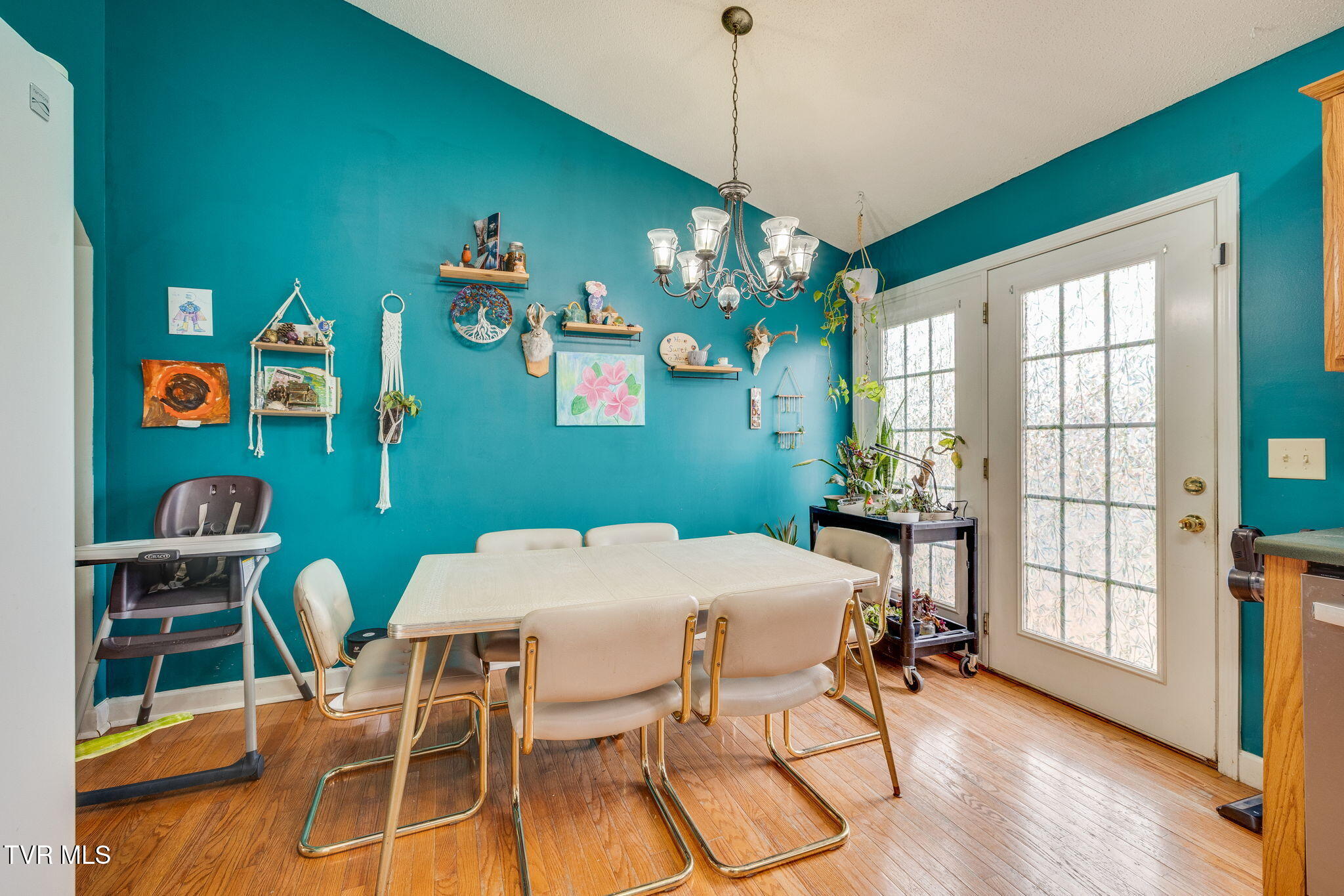 468 Old Embreeville Road Jonesborough, TN 37659 - Photo 12 of 35 012