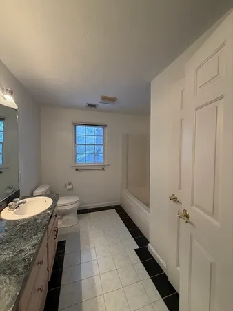 $4,600 | 25 Wren Terrace, Quincy, MA 02169