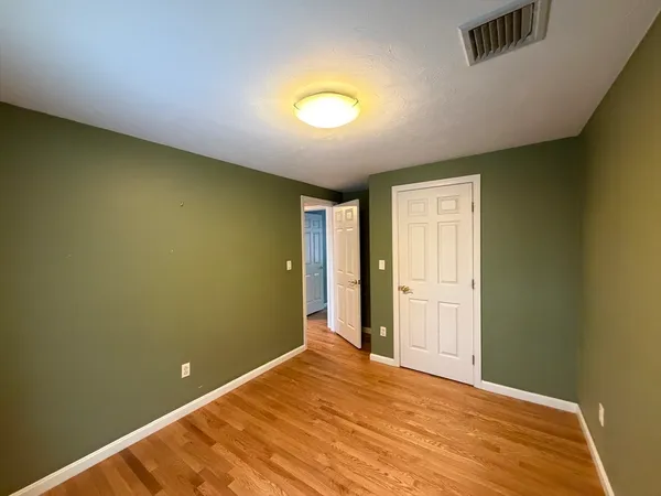 $4,600 | 25 Wren Terrace, Quincy, MA 02169