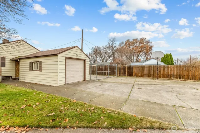 $279,000 | 1204 South 2nd Avenue, Walla Walla, WA 99362