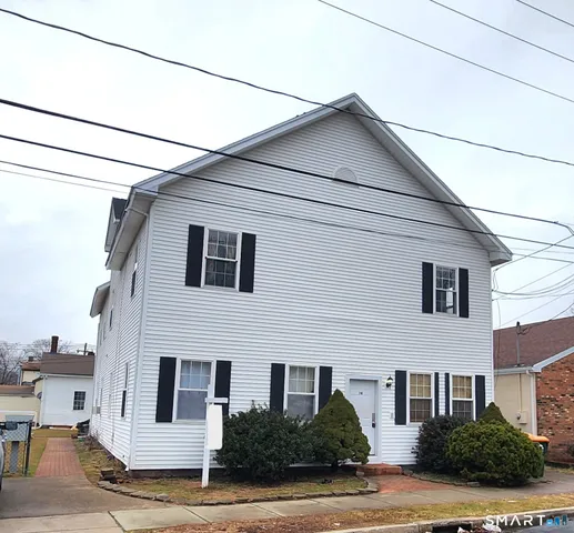 $1,795 | 24 Meadow Street, Unit 1, Wallingford, CT 06492