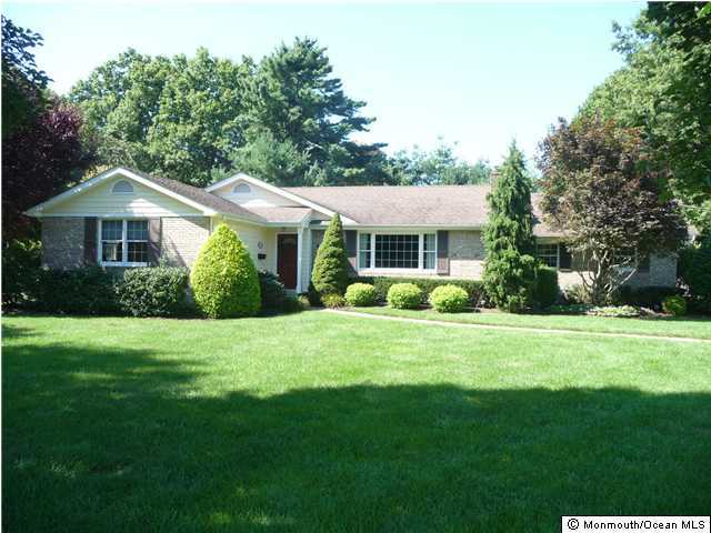 23 Lippincott Road Little Silver, NJ 07739 - Photo 1 of 3 Primary Photo