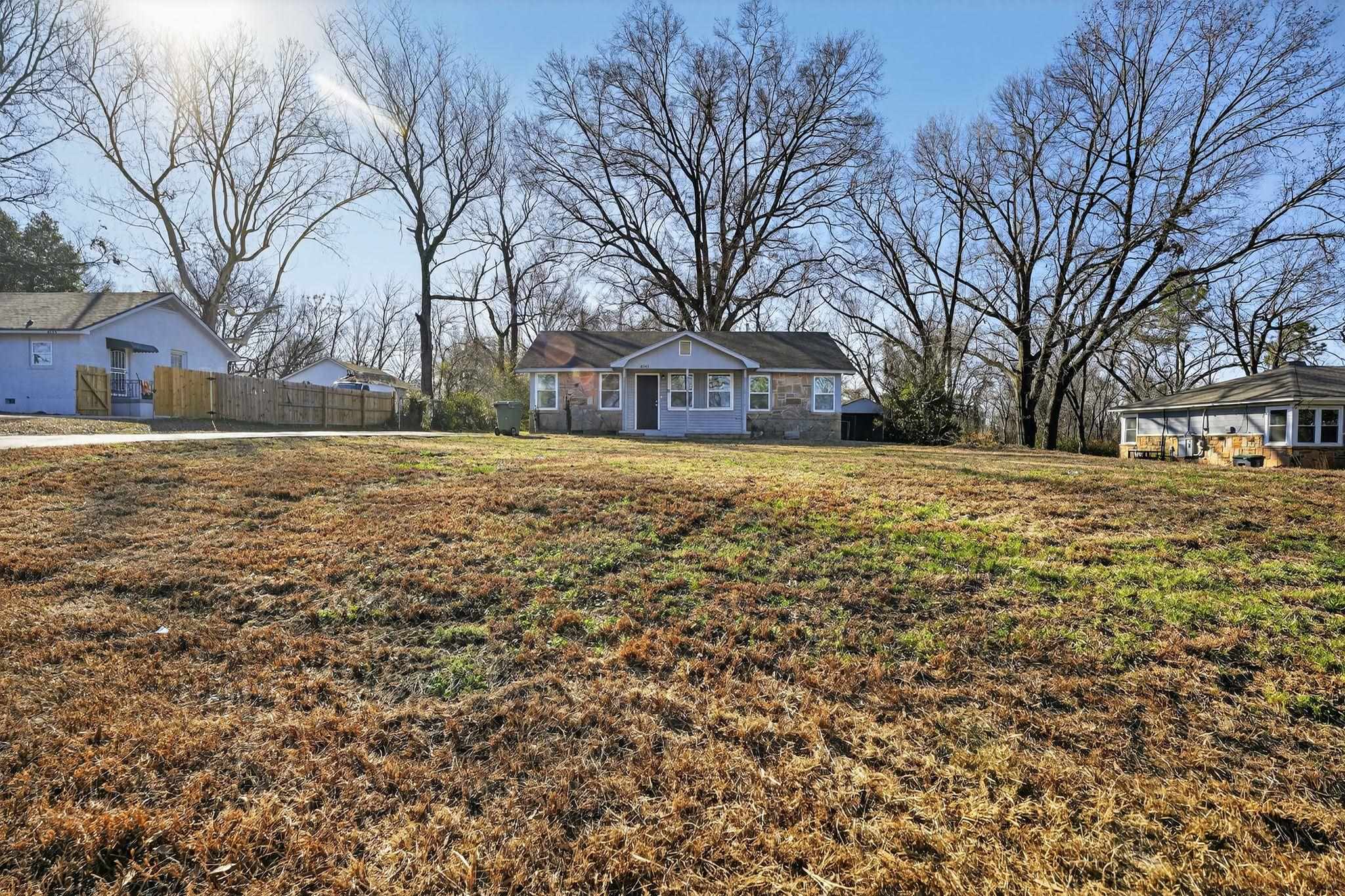 4043 Clearpool Circle Road Memphis, TN 38118 - Photo 3 of 33 View of yard