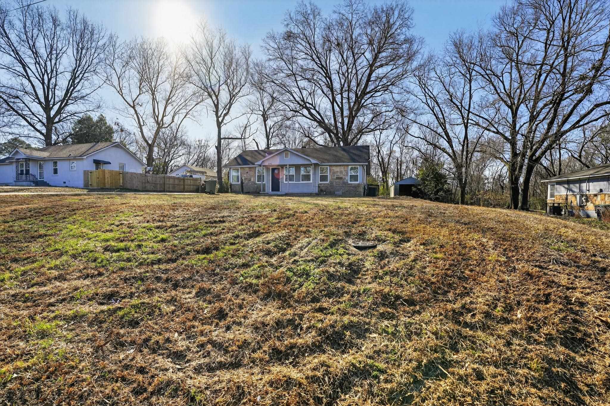 4043 Clearpool Circle Road Memphis, TN 38118 - Photo 4 of 33 View of yard