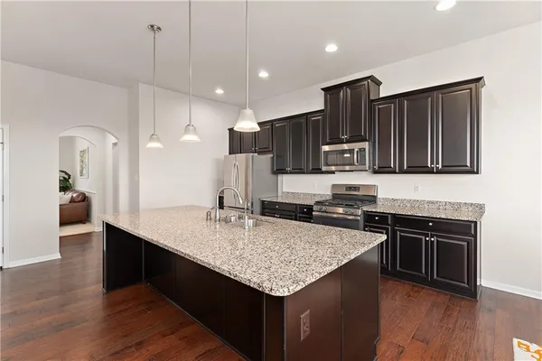 $950,000 | 817 Oneida Circle, Mars, PA 16046