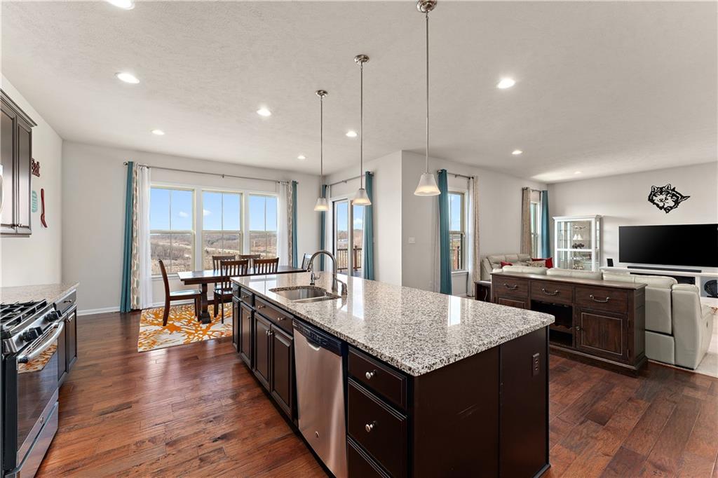 817 Oneida Circle Mars, PA 16046 - Photo 20 of 50 a kitchen with sink stove and refrigerator