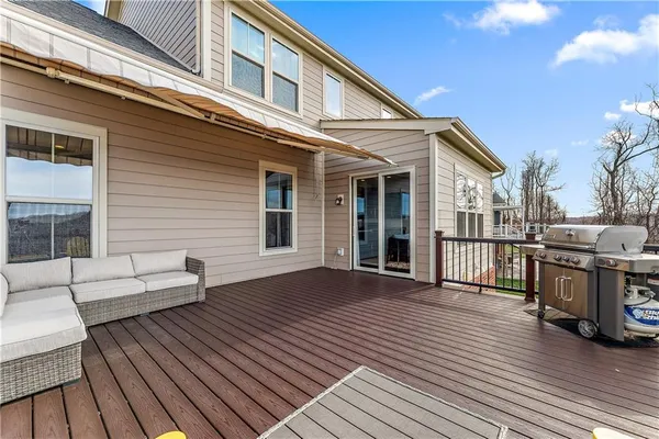 $950,000 | 817 Oneida Circle, Mars, PA 16046