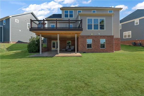 $950,000 | 817 Oneida Circle, Mars, PA 16046