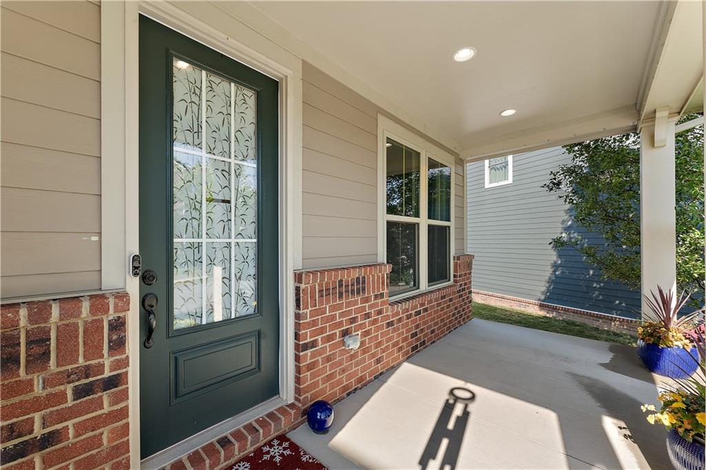 817 Oneida Circle Mars, PA 16046 - Photo 8 of 50