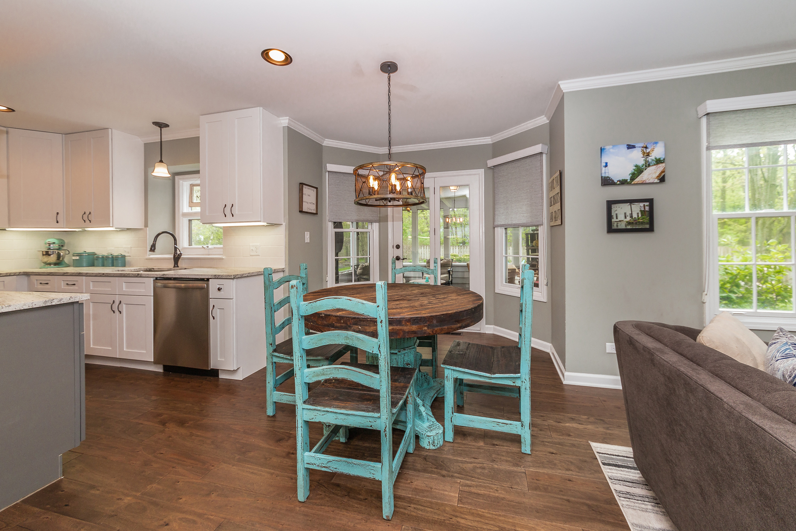 4703 Middle Road Gurnee, IL 60031 - Photo 10 of 37