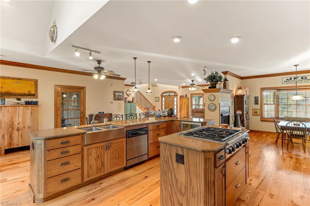 990 Warren Farm Road Walnut Cove, NC 27052 - Photo 13 of 50 Gallery Image 13