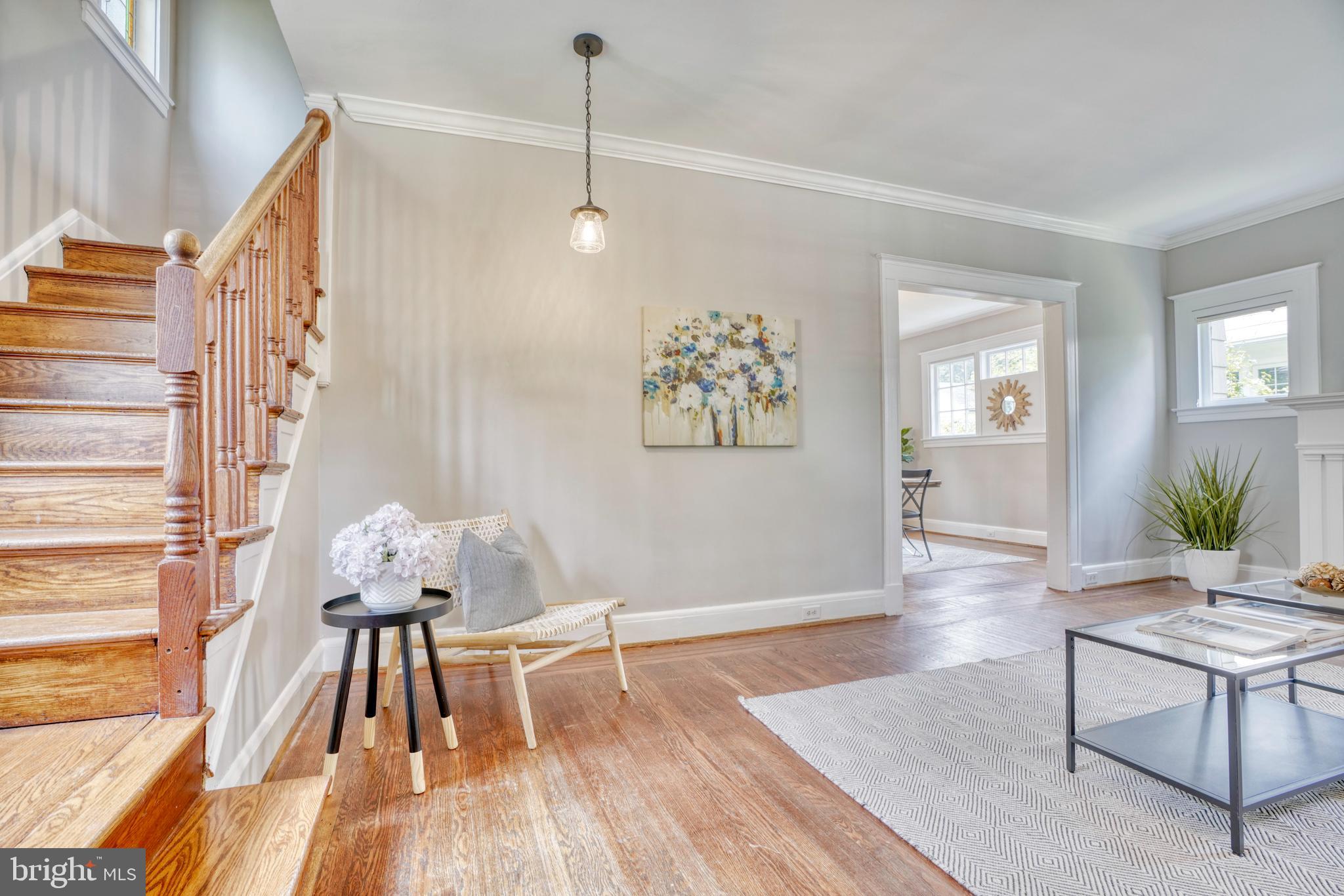 2409 Everton Road Baltimore, MD 21209 - Photo 5 of 37 Living Room