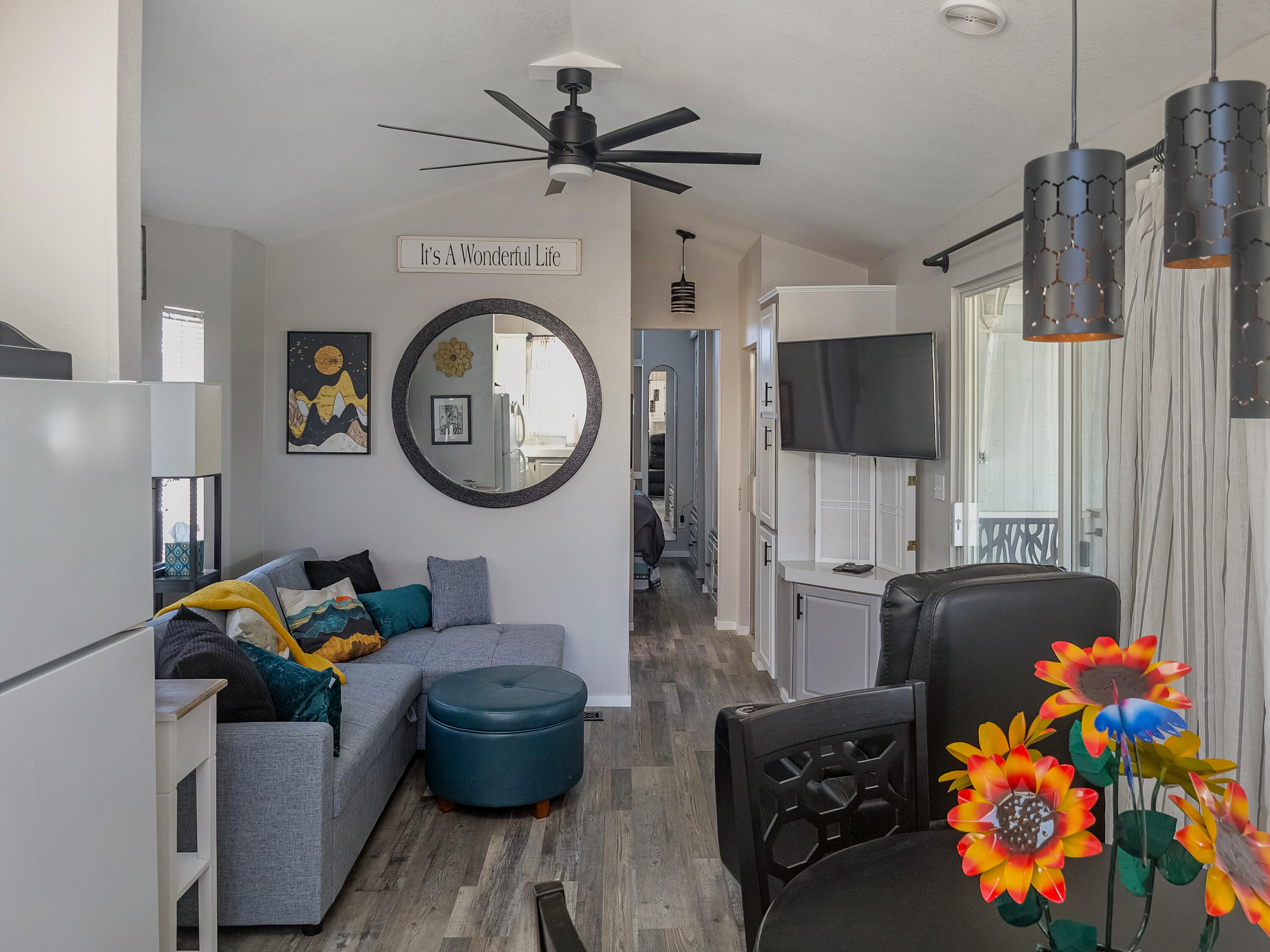 70200 Dillon Road, Unit 574 Desert Hot Springs, CA 92241 - Photo 8 of 21 1 (9 of 14)