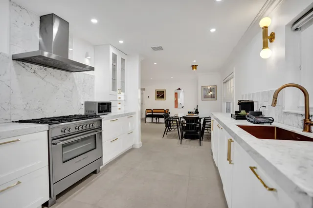 $1,795,000 | 247 Southeast 3rd Avenue, Delray Beach, FL 33483