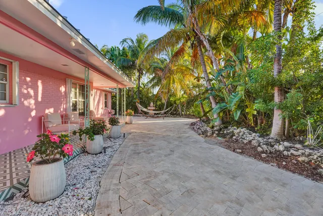 $1,795,000 | 247 Southeast 3rd Avenue, Delray Beach, FL 33483