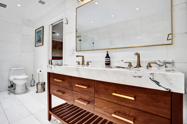 $1,795,000 | 247 Southeast 3rd Avenue, Delray Beach, FL 33483