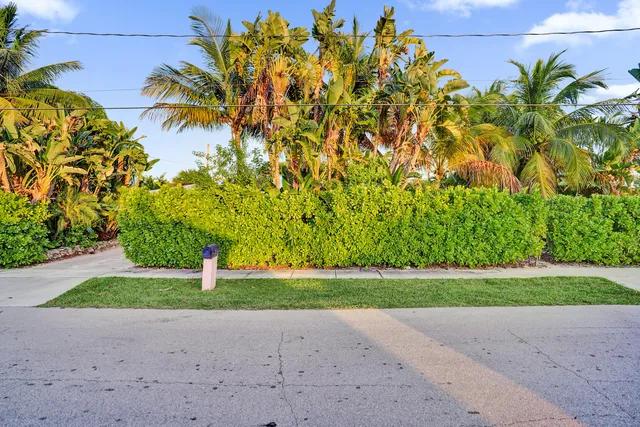 $1,795,000 | 247 Southeast 3rd Avenue, Delray Beach, FL 33483