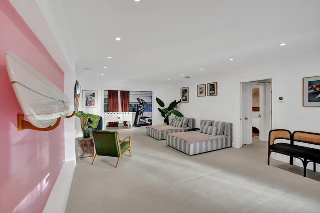 $1,795,000 | 247 Southeast 3rd Avenue, Delray Beach, FL 33483