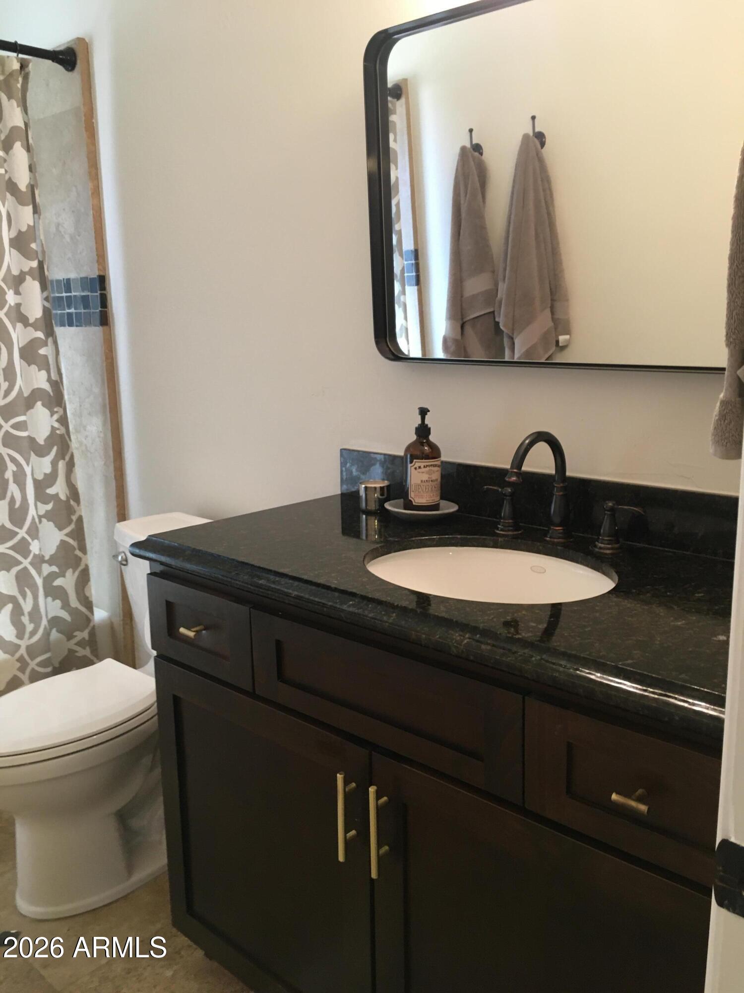3609 East Piccadilly Road Phoenix, AZ 85018 - Photo 20 of 23 Hallway Bathroom
