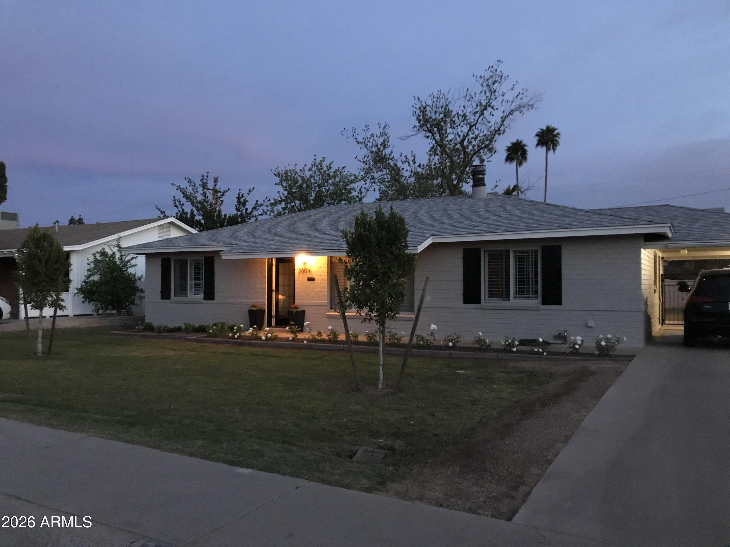 3609 East Piccadilly Road Phoenix, AZ 85018 - Photo 2 of 23 Front
