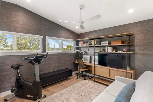 $1,699,000 | 620 West Solana Circle, Unit 3G, Solana Beach, CA 92075