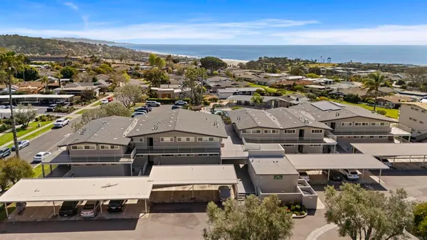 $1,699,000 | 620 West Solana Circle, Unit 3G, Solana Beach, CA 92075
