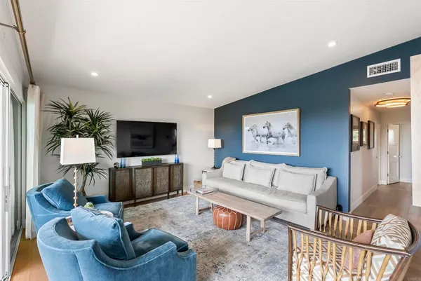 $1,699,000 | 620 West Solana Circle, Unit 3G, Solana Beach, CA 92075