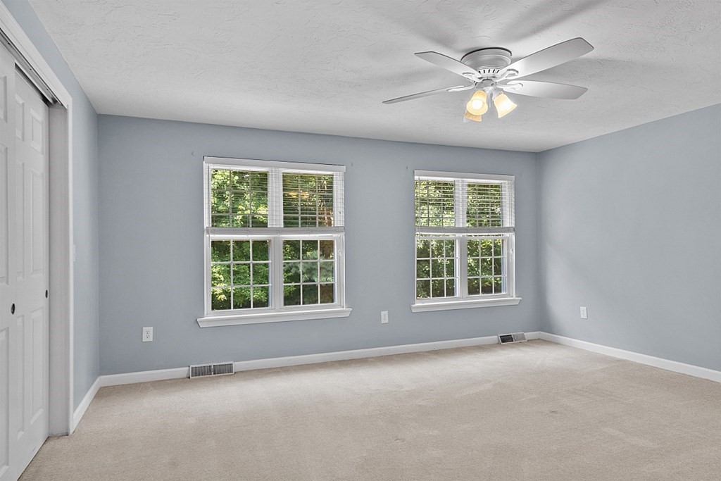 903 Ridgefield Circle, Unit C Clinton, MA 01510 - Photo 14 of 29 Gallery Image 14