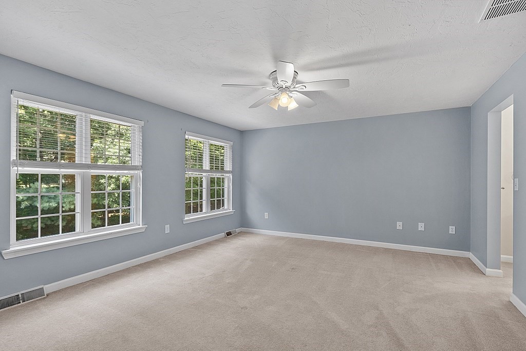 903 Ridgefield Circle, Unit C Clinton, MA 01510 - Photo 15 of 29 Gallery Image 15