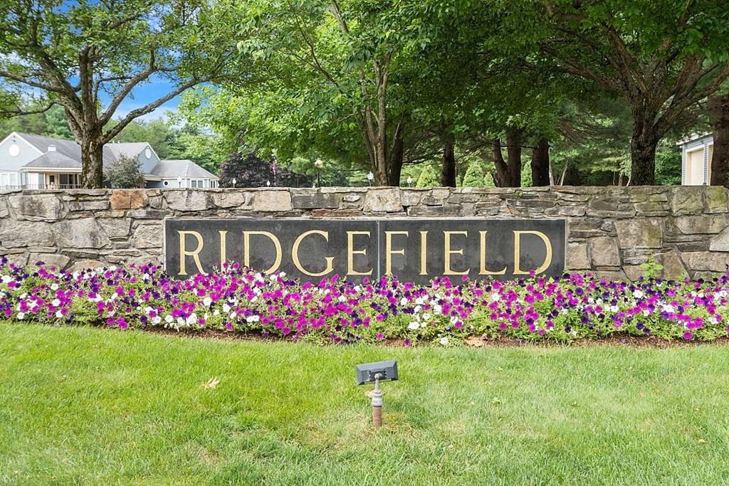 903 Ridgefield Circle, Unit C Clinton, MA 01510 - Photo 24 of 29 Gallery Image 24