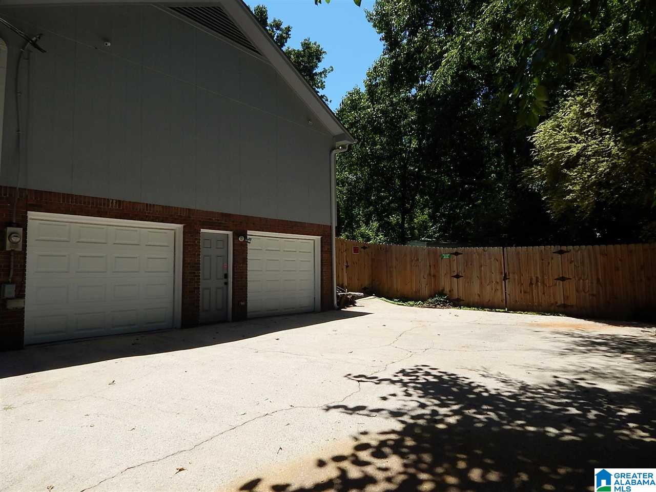 1011 Jims Place Alabaster, AL 35007 - Photo 8 of 50
