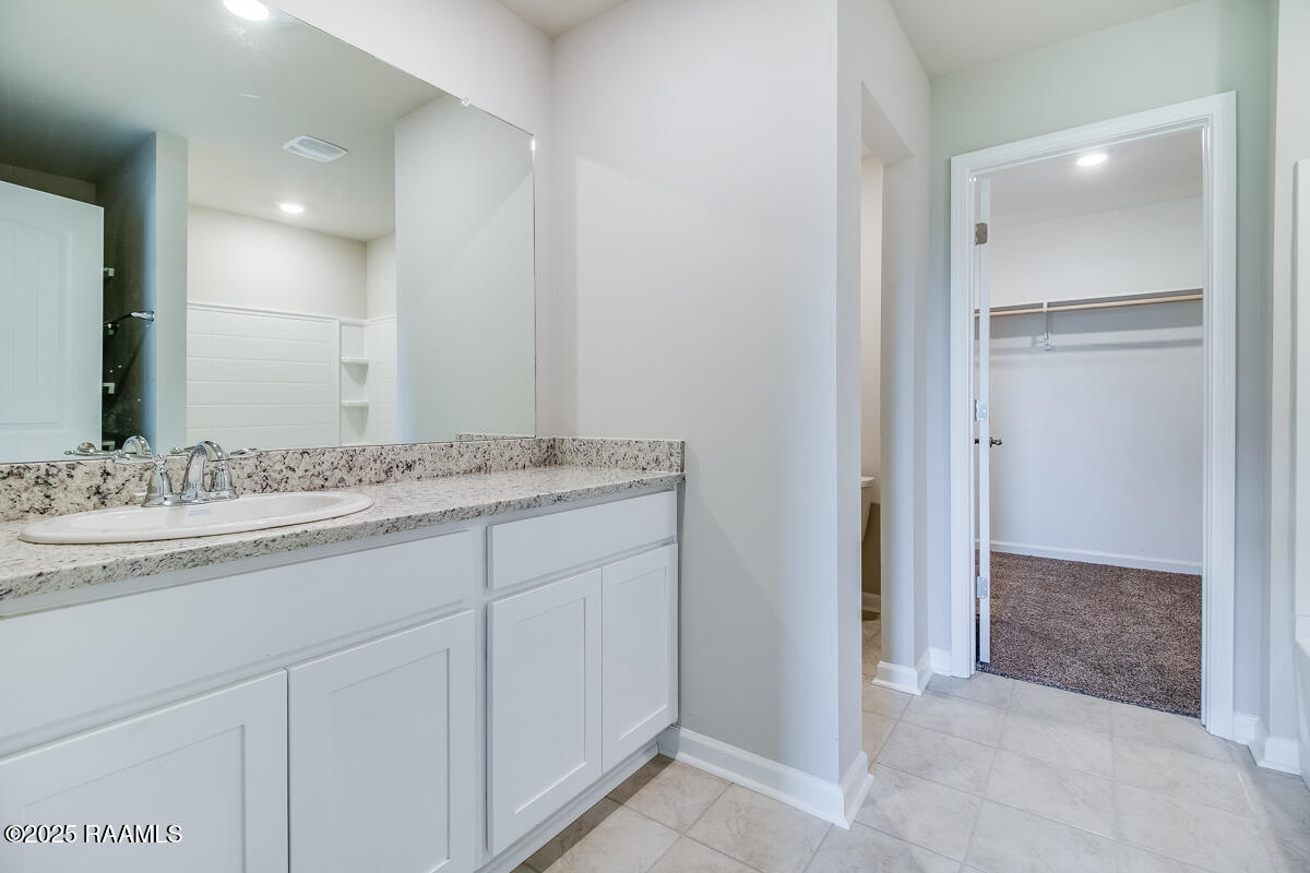 9382 Gage Road Maurice, LA 70555 - Photo 2 of 6 Main bathroom (3)