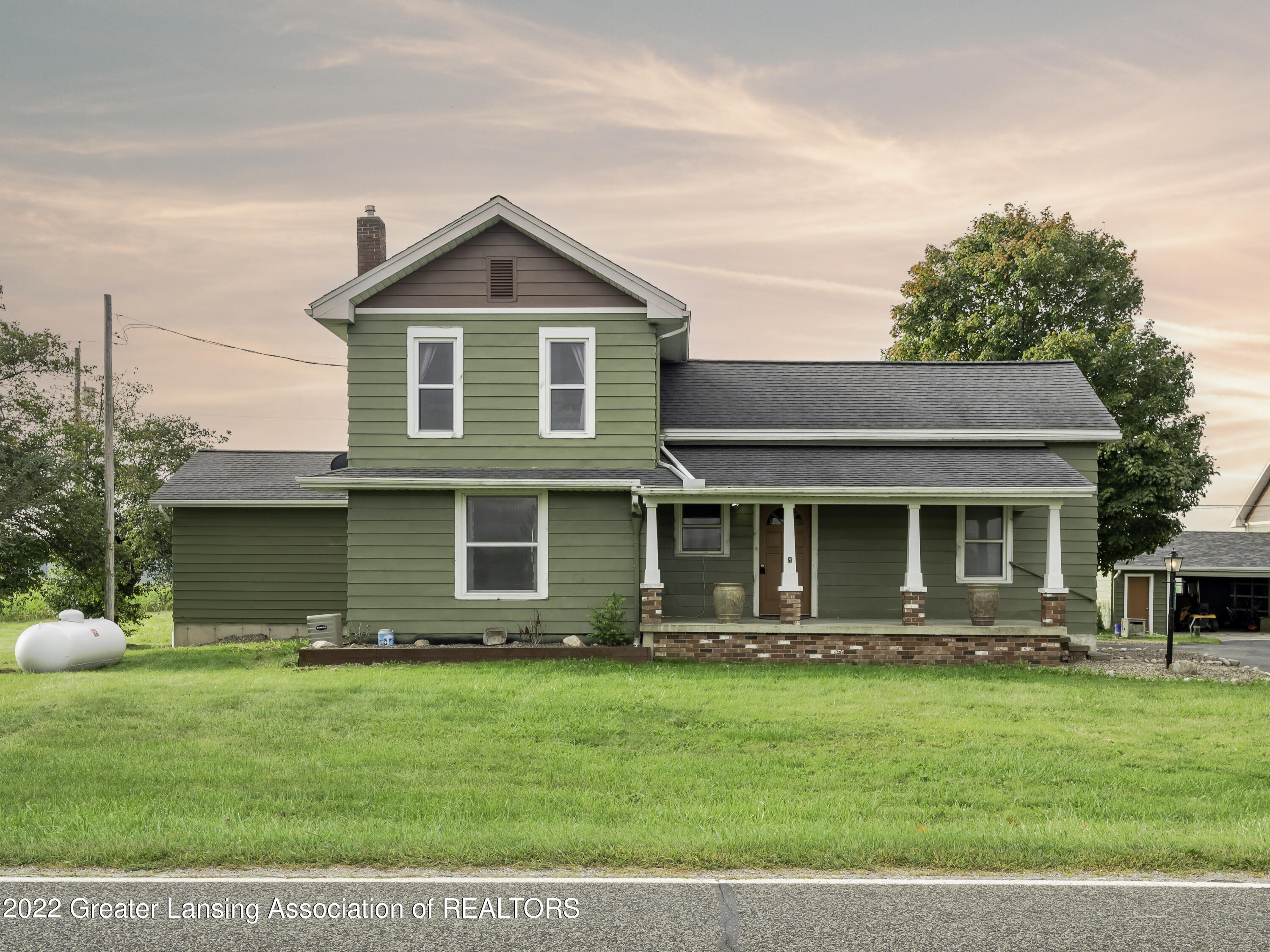 6521 West Howe Road Dewitt, MI 48820 - Photo 1 of 50 Front
