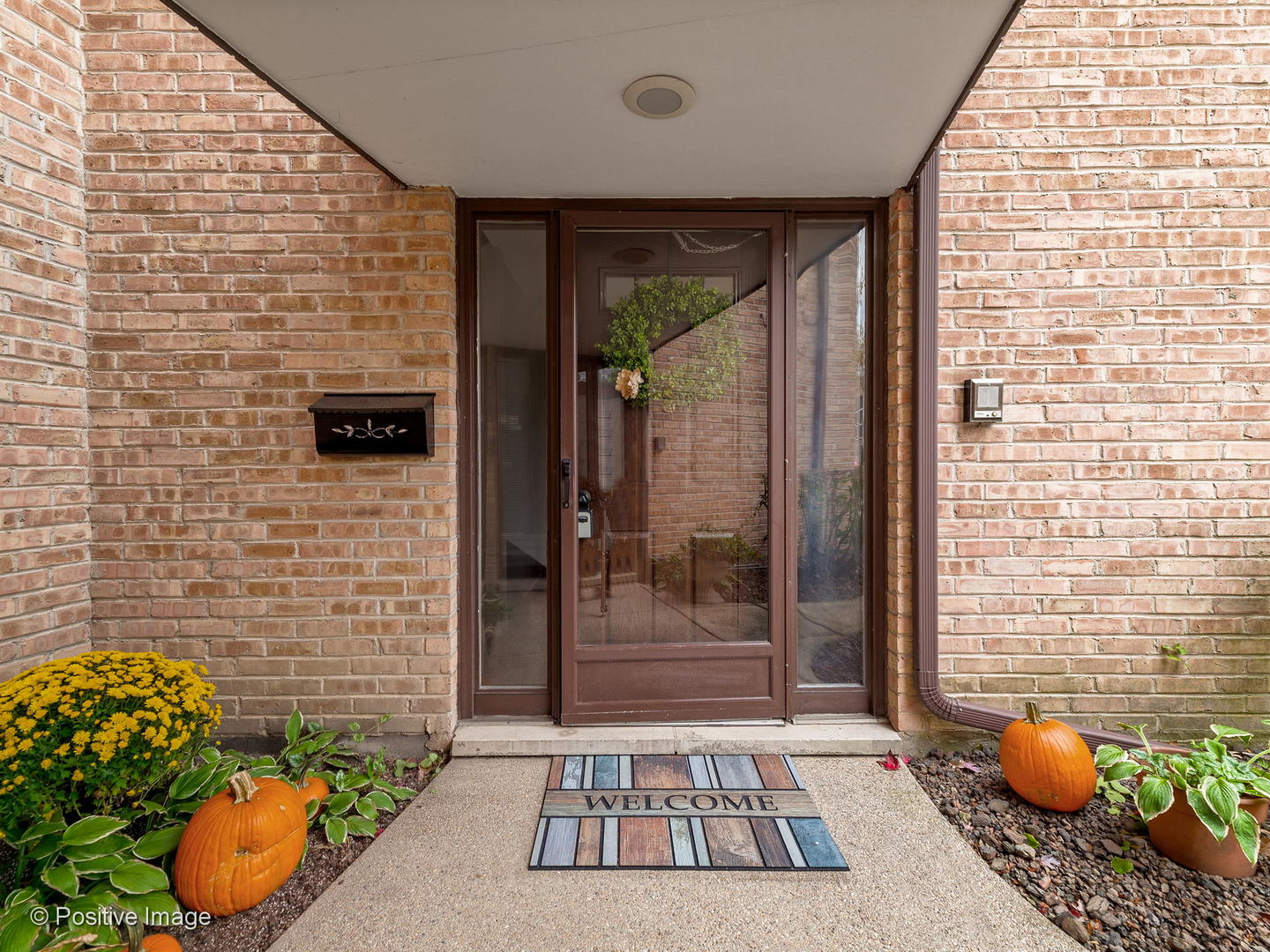 3719 Haas Avenue Riverside, IL 60546 - Photo 4 of 32