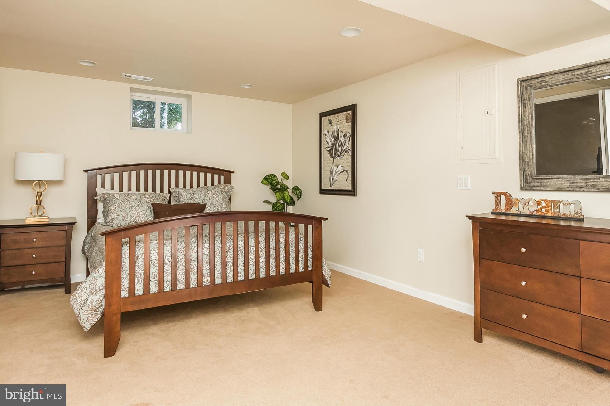 3218 Fairview Road Baltimore, MD 21207 - Photo 13 of 30 Bedroom (Master)