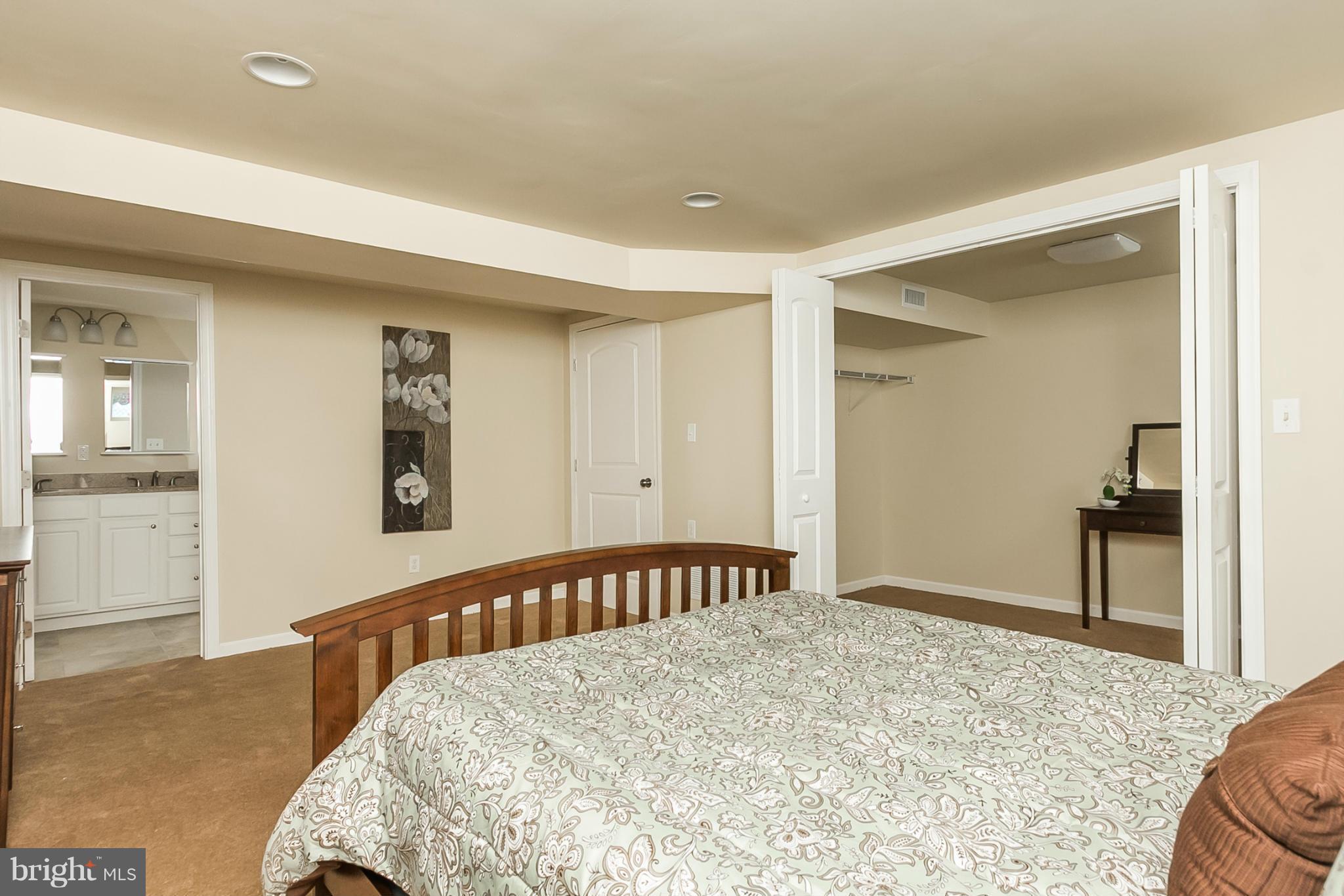 3218 Fairview Road Baltimore, MD 21207 - Photo 14 of 30 Bedroom (Master)
