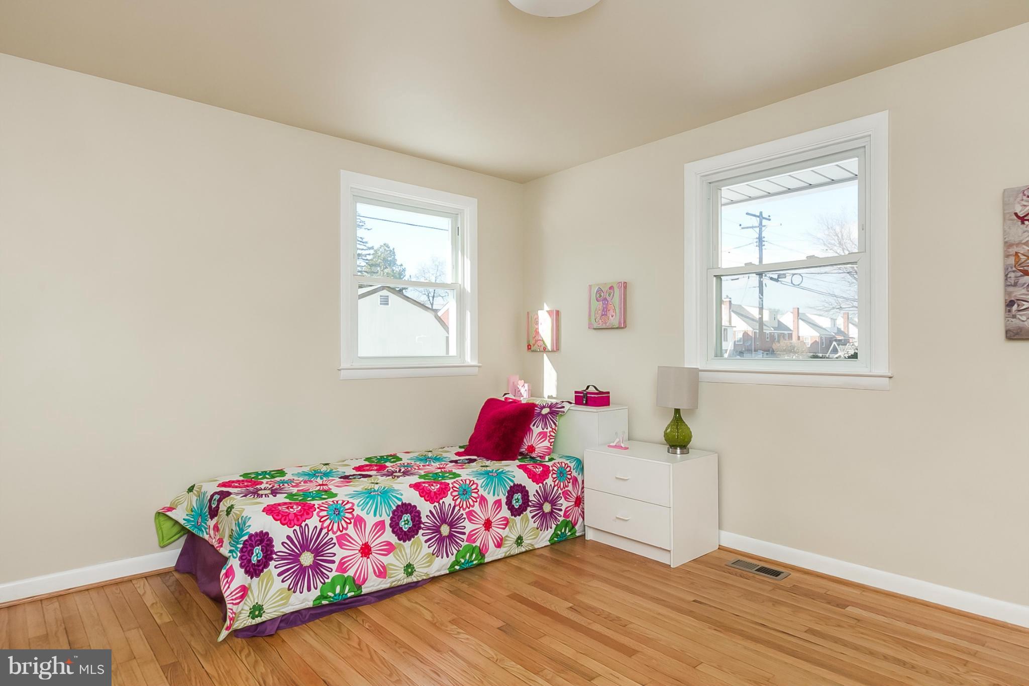 3218 Fairview Road Baltimore, MD 21207 - Photo 22 of 30 Bedroom
