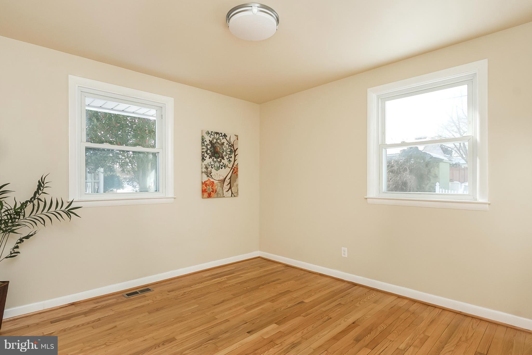 3218 Fairview Road Baltimore, MD 21207 - Photo 24 of 30 Bedroom