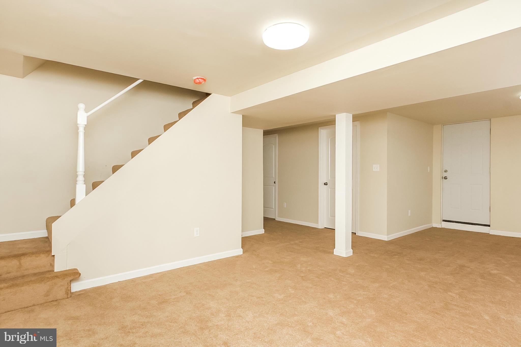 3218 Fairview Road Baltimore, MD 21207 - Photo 25 of 30 Family Room