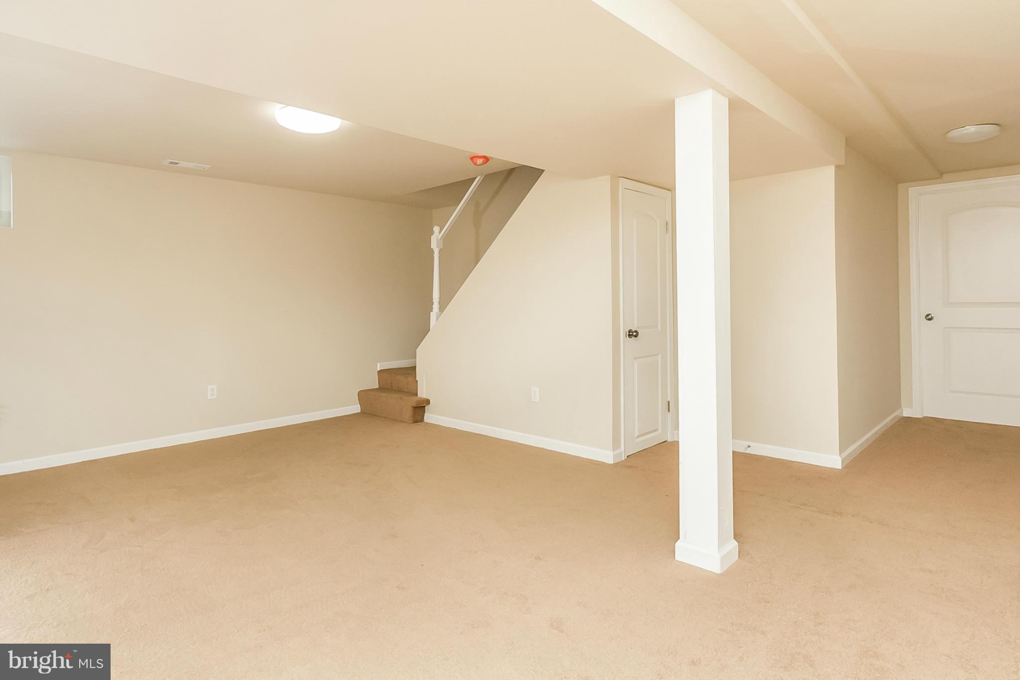 3218 Fairview Road Baltimore, MD 21207 - Photo 27 of 30 Family Room