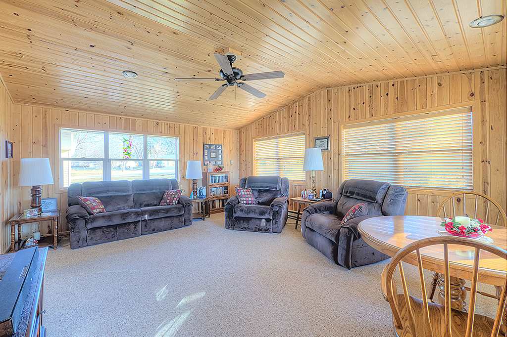 3122 Chancery Road Rockford, IL 61109 - Photo 8 of 25 Gallery Image 8
