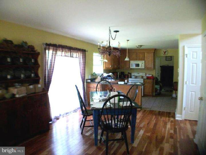 1047 South Blue Bell Road Newfield, NJ 08344 - Photo 8 of 25 Gallery Image 8