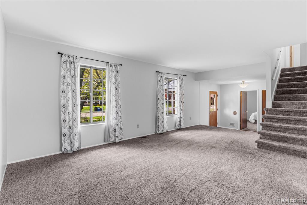 604 Luce Avenue Flushing, MI 48433 - Photo 12 of 47