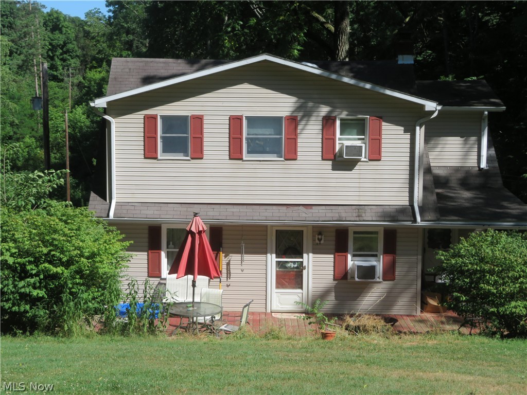 2060 Cactus Road Southwest Carrollton, OH 44615 - Photo 1 of 28
